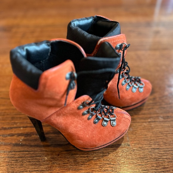 Like new booties . Amazing for a night out ! - Picture 2 of 3